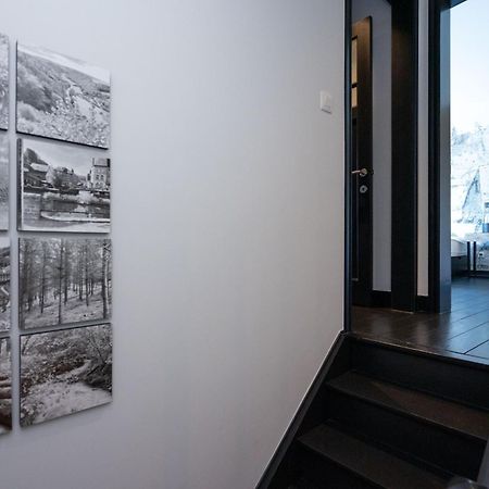 La Maison Noire ラ・ロシュ・アン・アルデンヌ エクステリア 写真